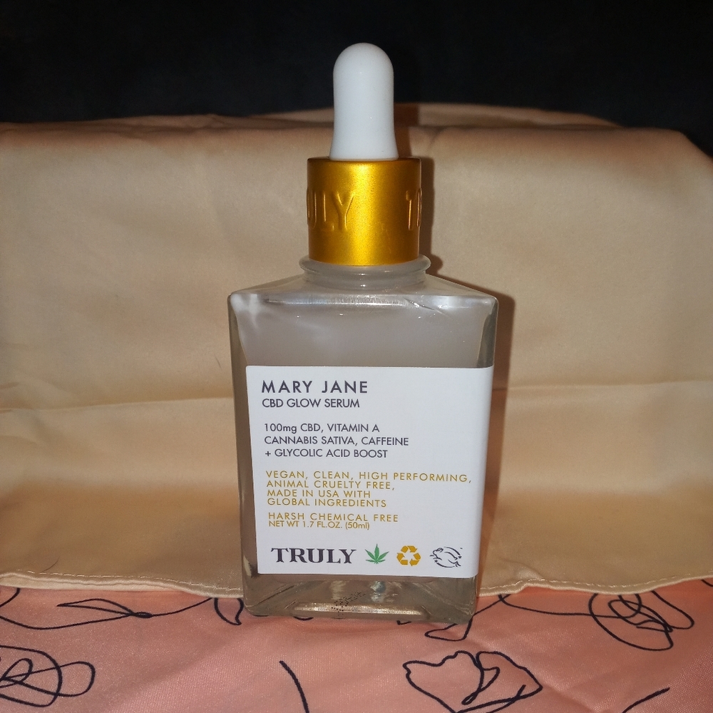 Truly Mary Jane Glow Serum